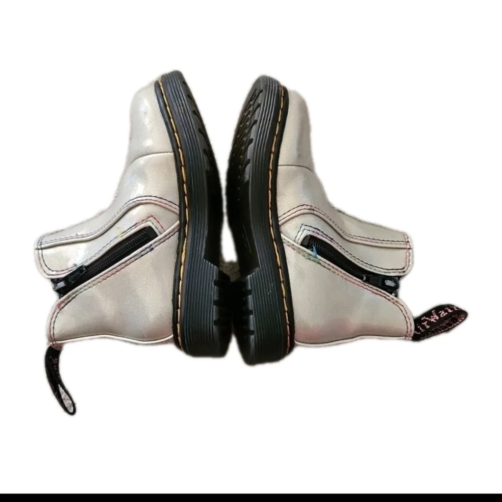 Dr. Martens Toddler 2976 Sparkle Rays Silver Chelsea Rainbow Trendy Boot 7
